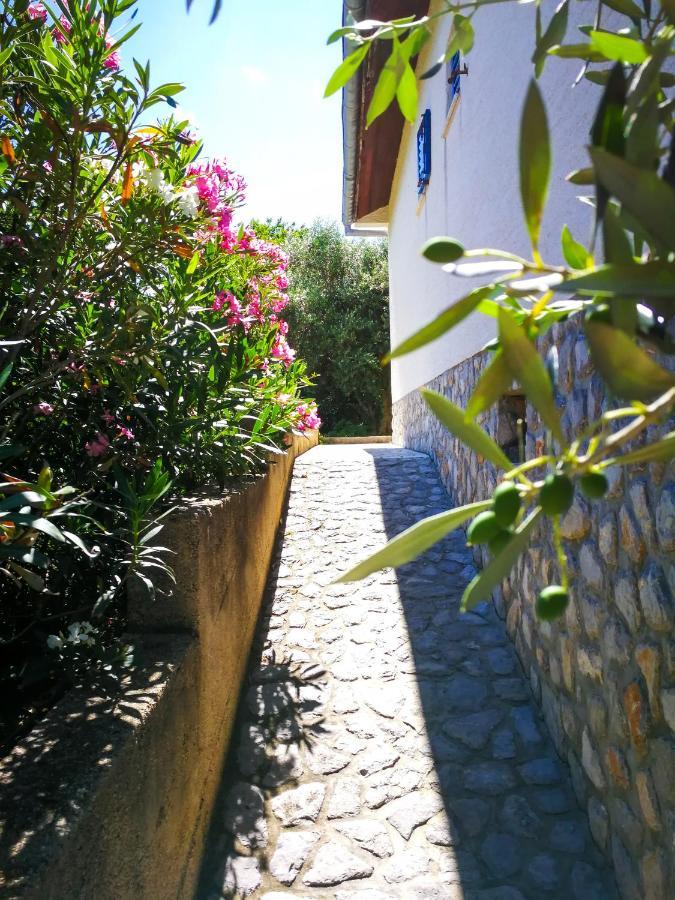 Ecohouse Oliveglia Vila Šilo Exterior foto